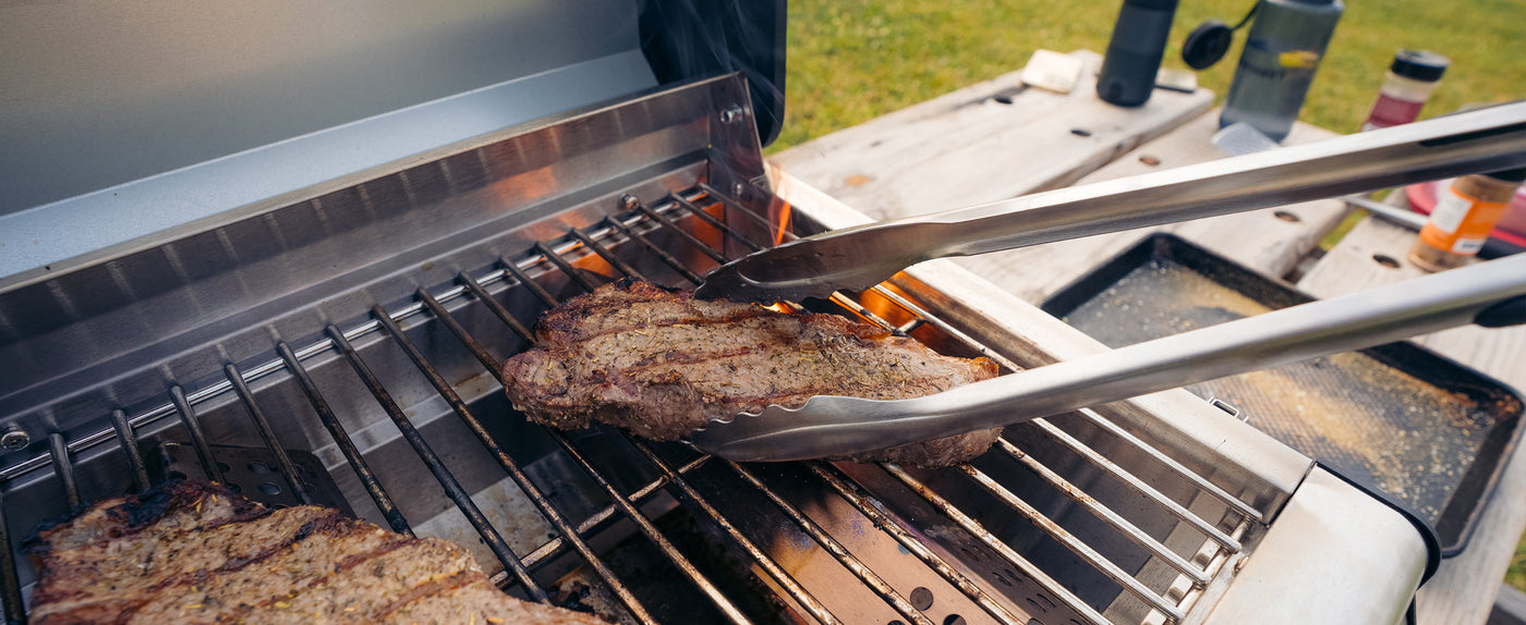 Monument Grills Background