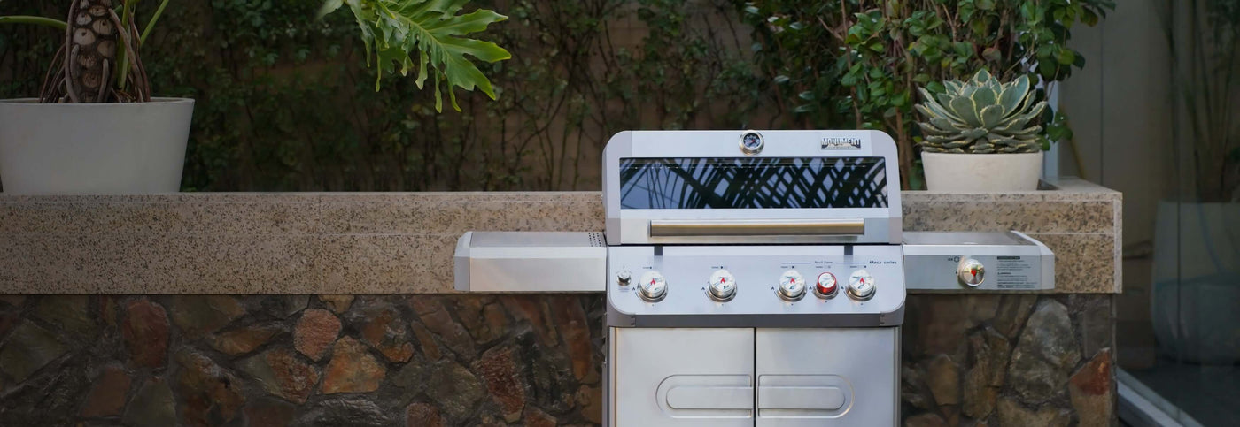 Monument Grills Background