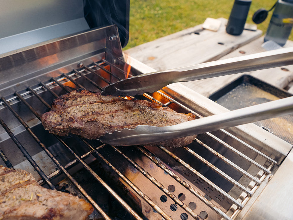 Monument Grills Background