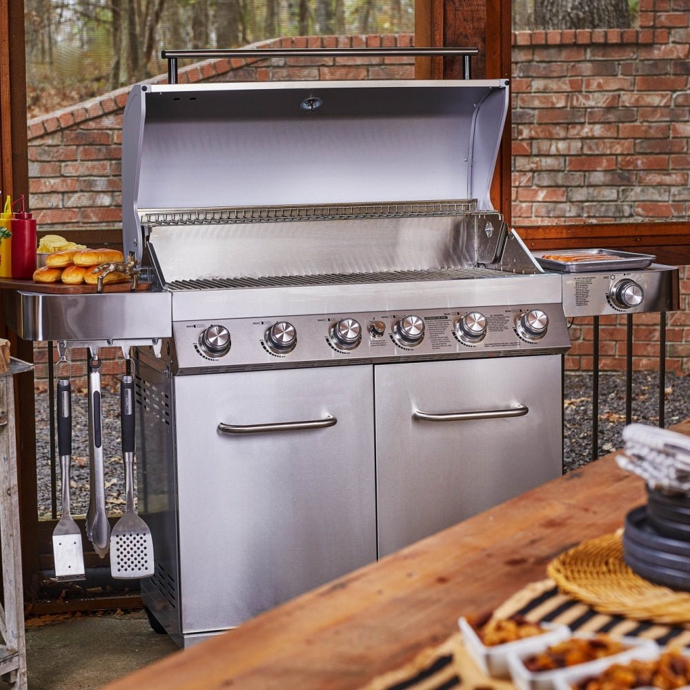 77352 | Full Stainless Propane Gas Grill with Free Rotisserie Kit - Monument Grills77352 (Include Rotisserie Kit)
