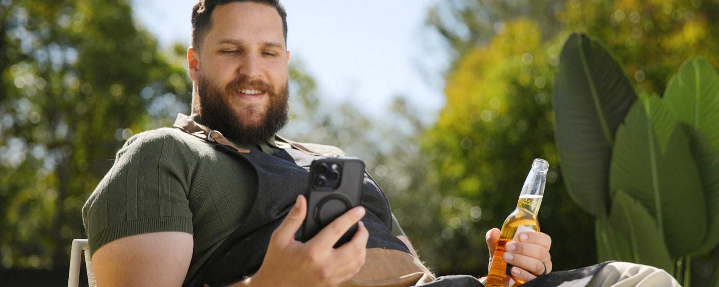 Monument Grills Background