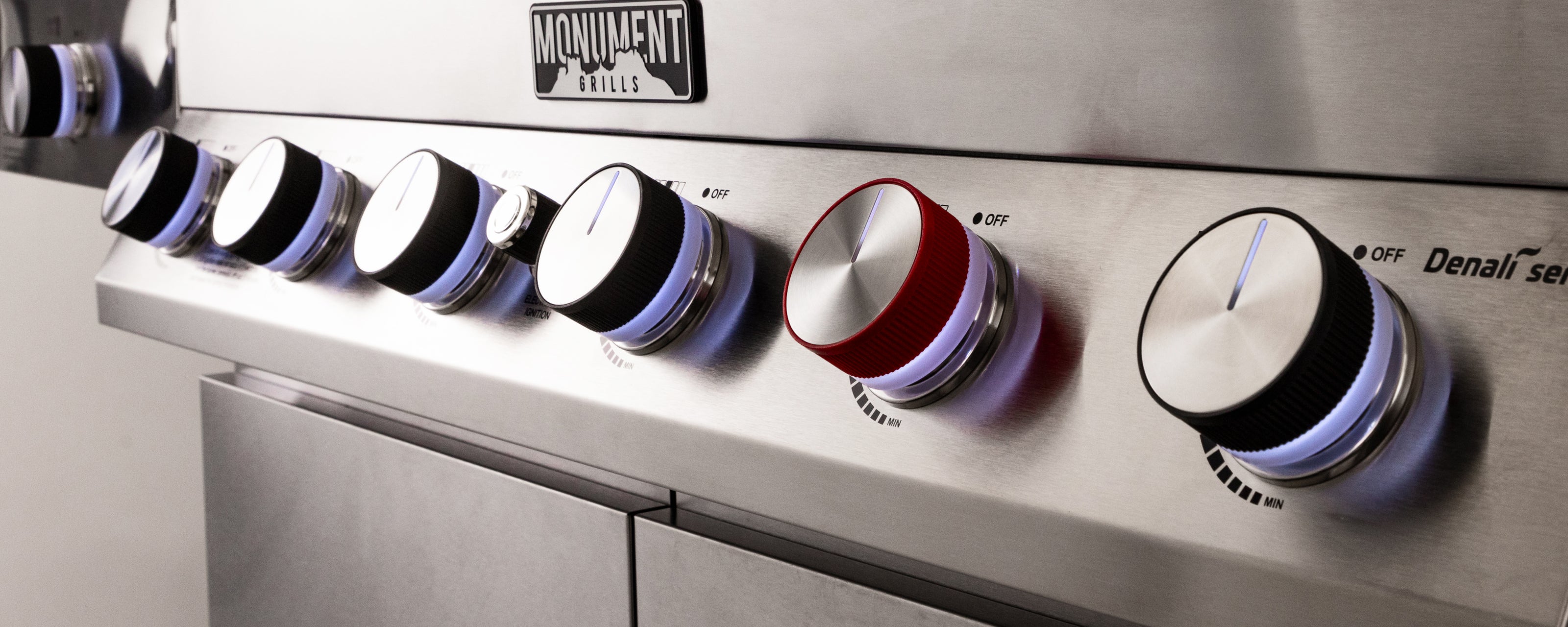 Monument Grills Background
