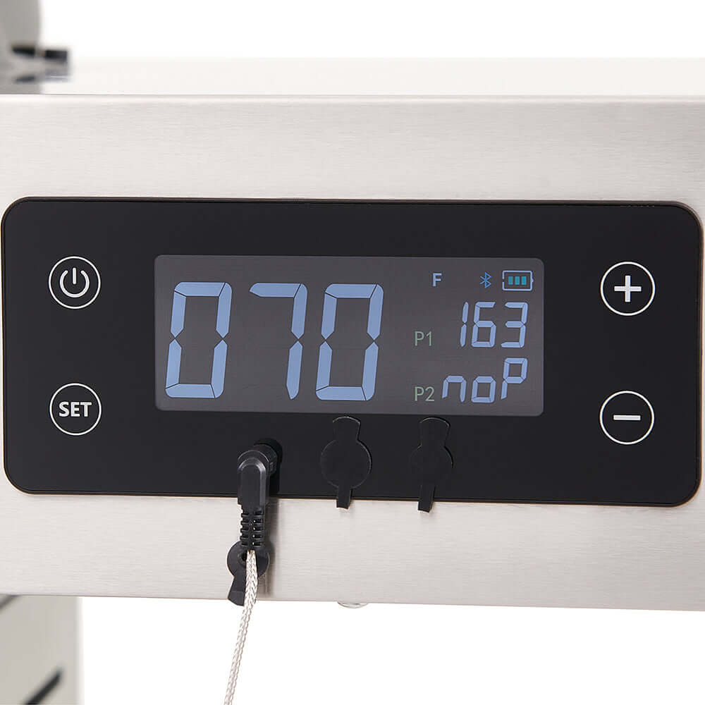 Denali 405 | Stainless Smart Tech Propane Gas Grill - Monument GrillsDenali 405