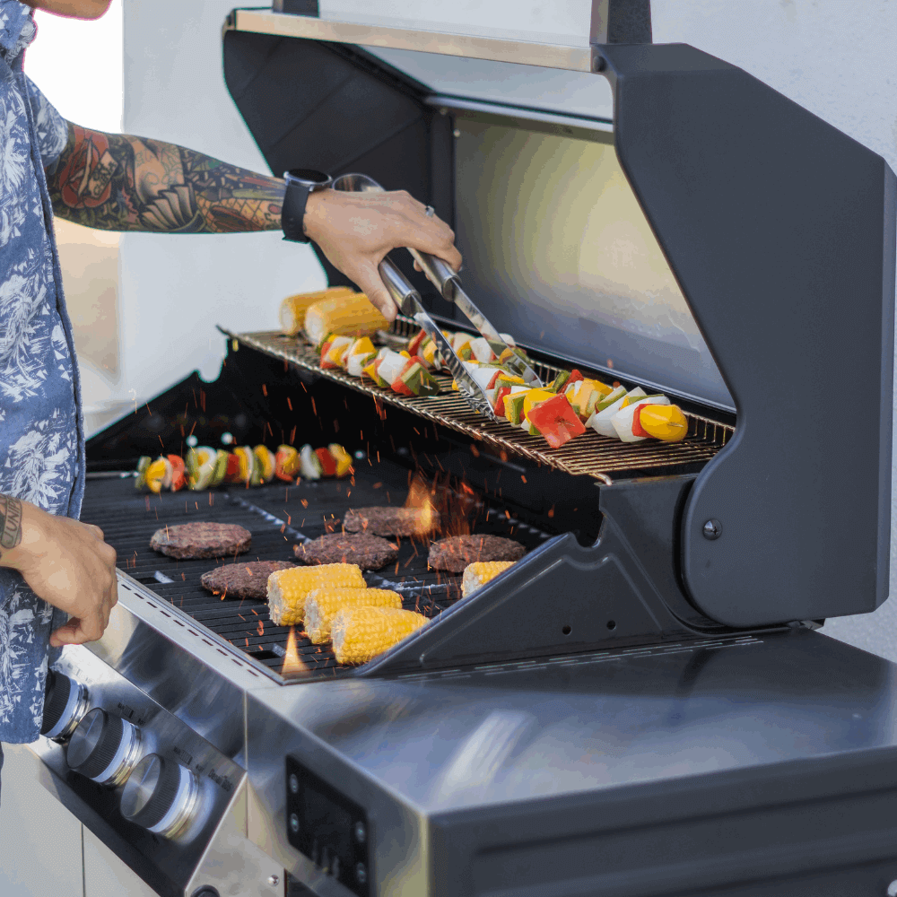 Denali 405 | Stainless Smart Tech Propane Gas Grill - Monument GrillsDenali 405