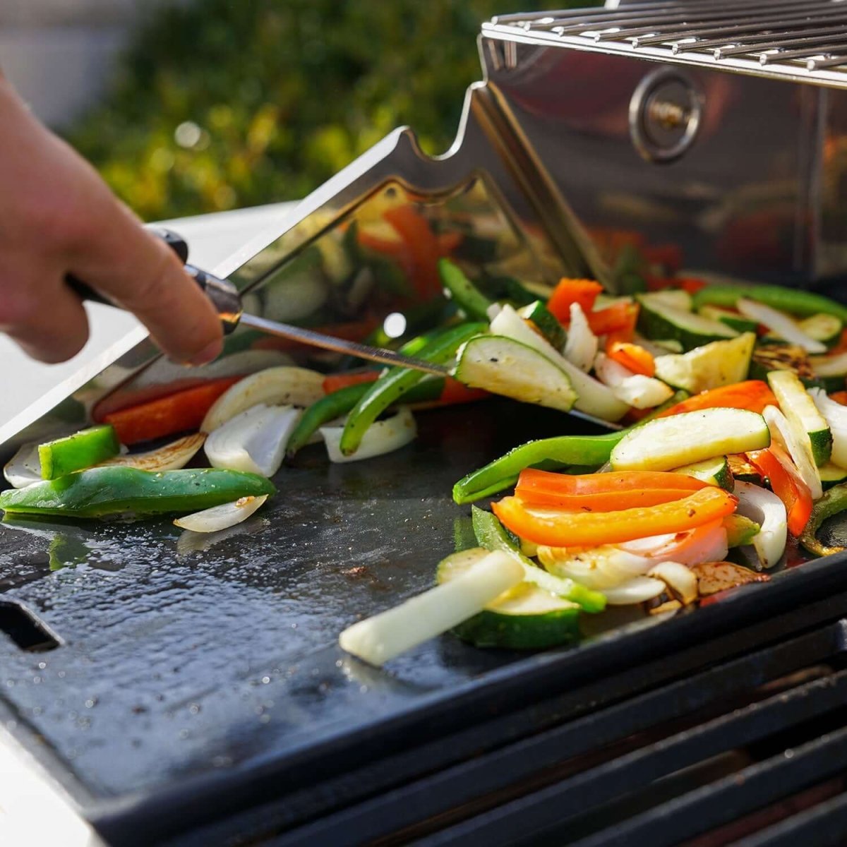 Denali 605Pro | Stainless Smart Propane Gas Grill - Monument GrillsD605P (Includes Free Cover and Rotisserie Kit) & Cooking Plate