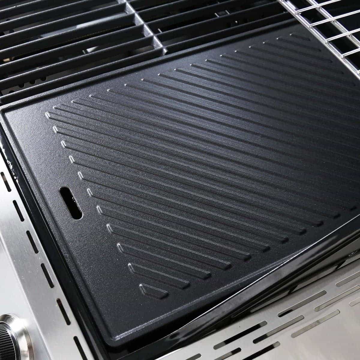 Denali 605Pro | Stainless Smart Propane Gas Grill - Monument GrillsD605P (Includes Free Cover and Rotisserie Kit) & Cooking Plate