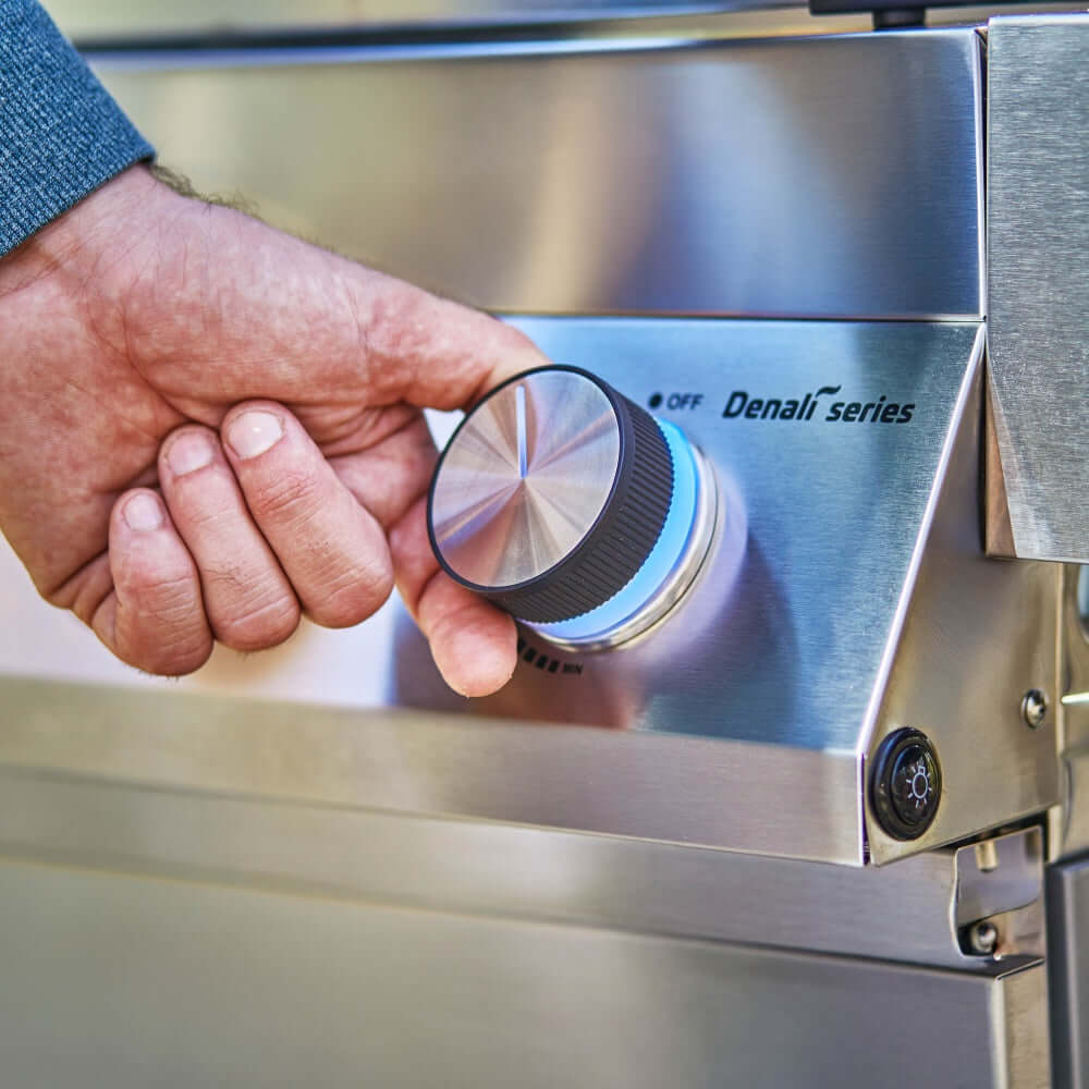 Denali 605Pro | Stainless Smart Propane Gas Grill - Monument GrillsD605P (Includes Free Cover and Rotisserie Kit) & Smokerbox