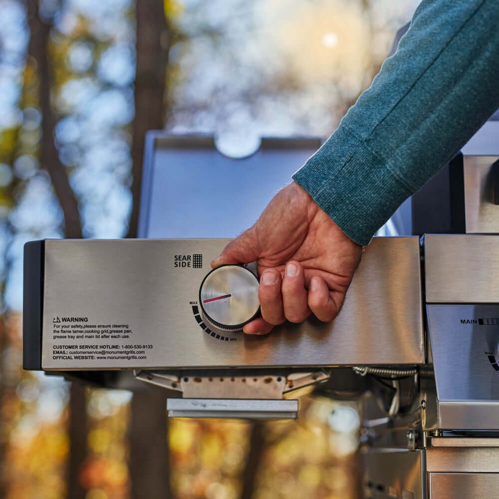 Denali 605Pro | Stainless Smart Propane Gas Grill - Monument GrillsD605P (Includes Free Cover and Rotisserie Kit) & Smokerbox