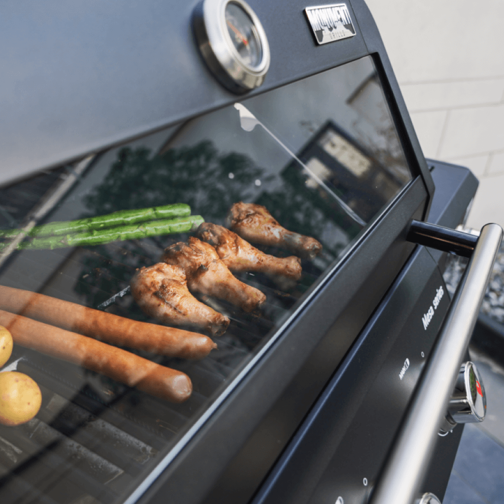 Mesa 325 | Black Propane Gas Grill - Monument GrillsMesa 325