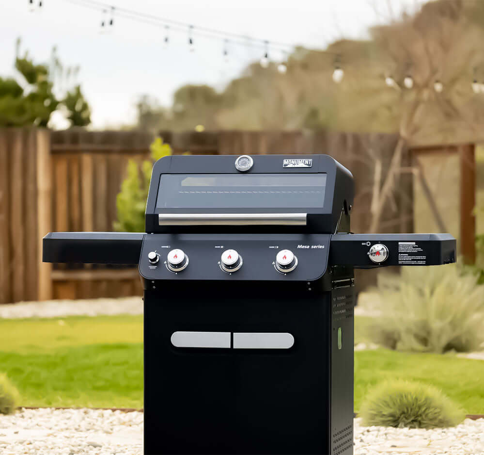 Mesa 325 | Black Propane Gas Grill - Monument GrillsMesa 325