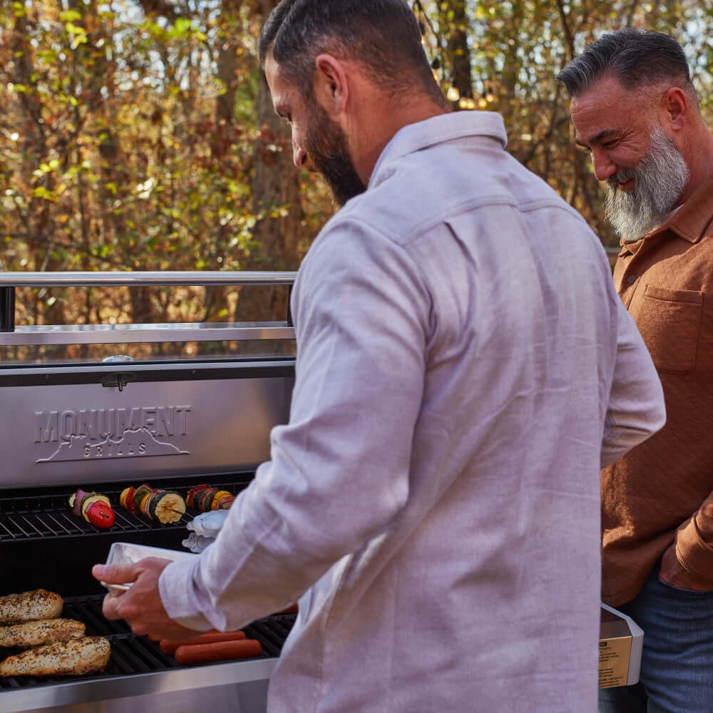 Mesa 415BZ | Stainless Propane Gas Grill - Monument GrillsMesa 415BZ