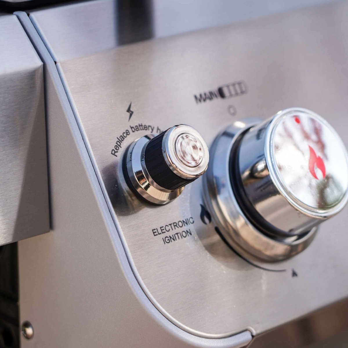 Mesa 415BZ | Stainless Propane Gas Grill - Monument GrillsMesa 415BZ