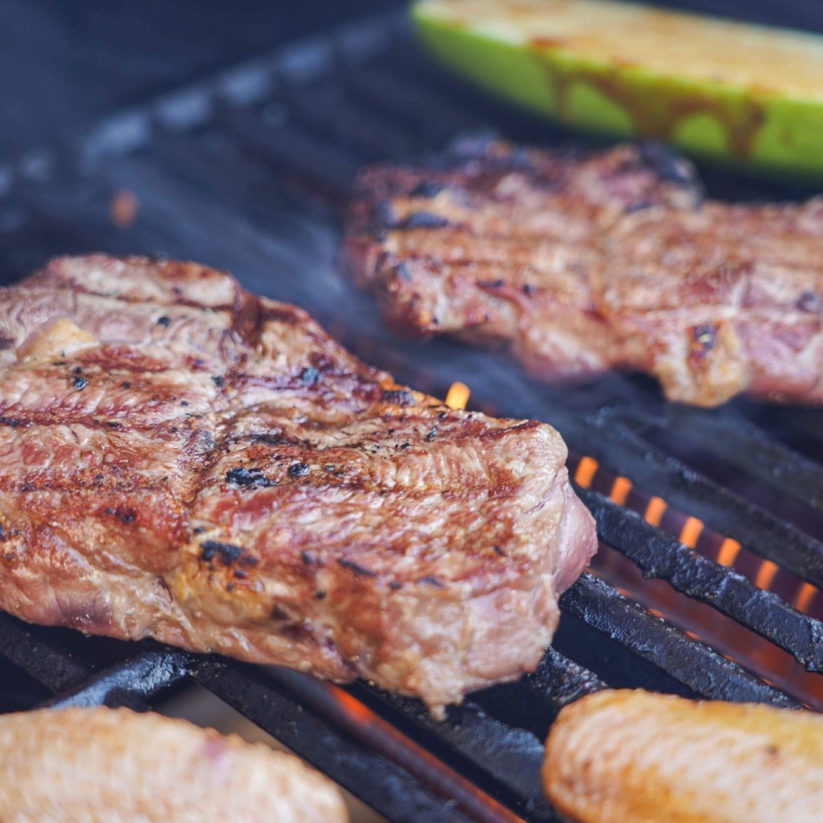 Mesa 415BZ | Stainless Propane Gas Grill - Monument GrillsMesa 415BZ