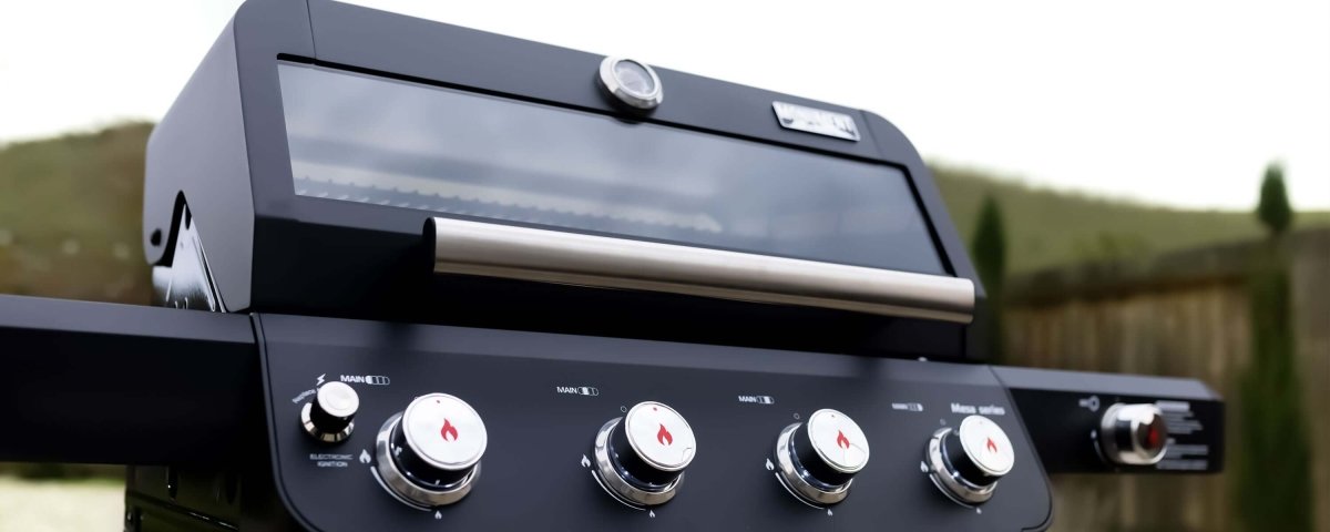 Mesa 425 | Black Propane Gas Grill - Monument GrillsMesa 425