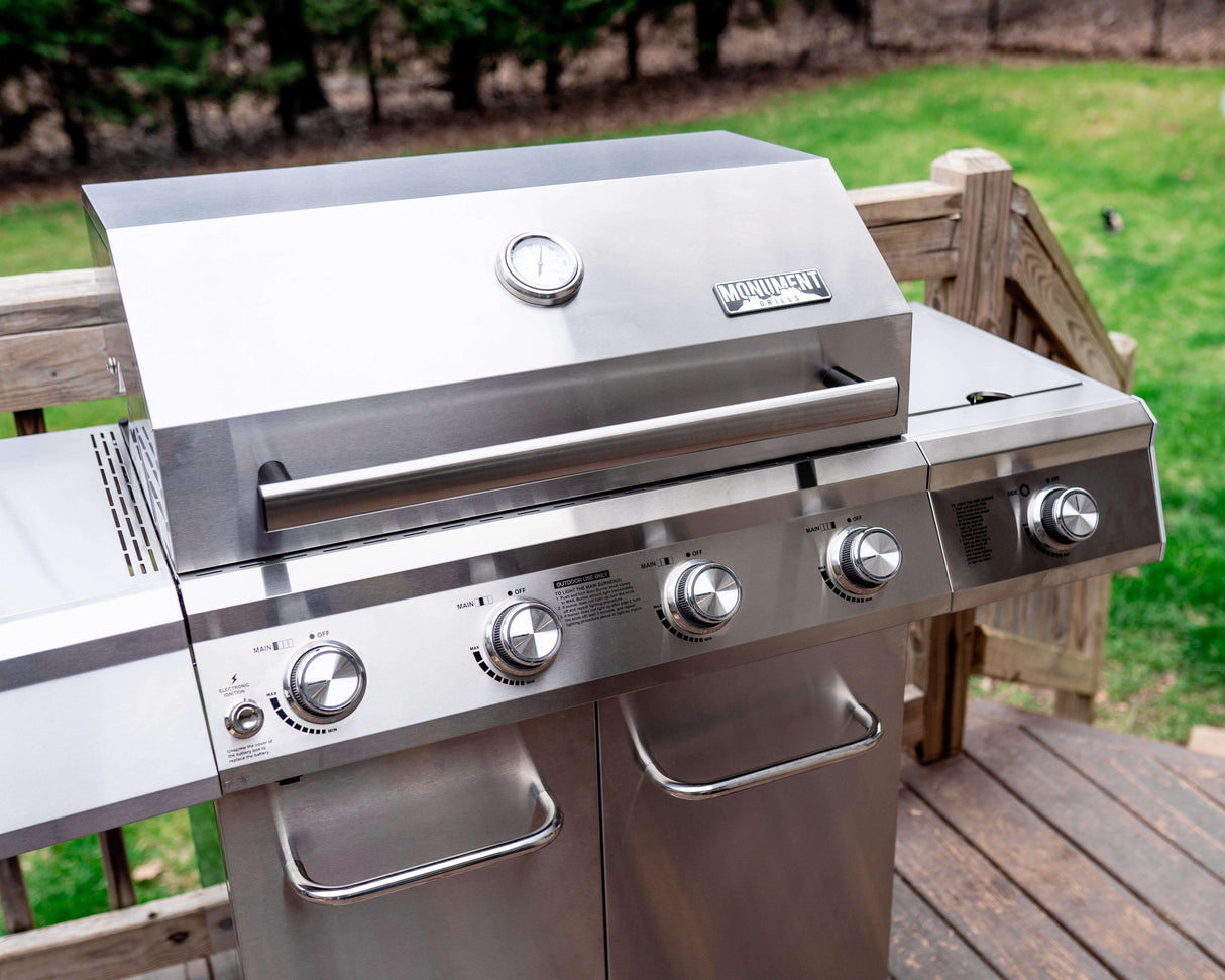 monument grills us