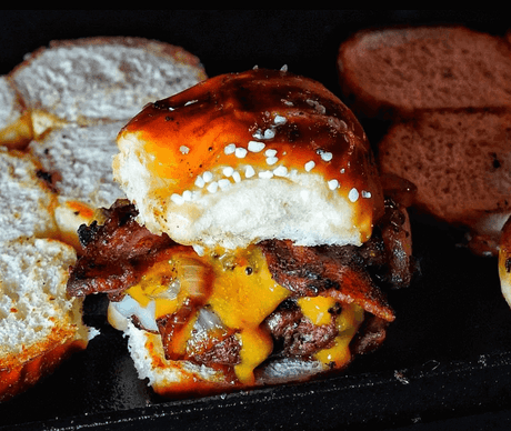 Recipe: Fresh And Fast Breakfast Burger - Monument Grills
