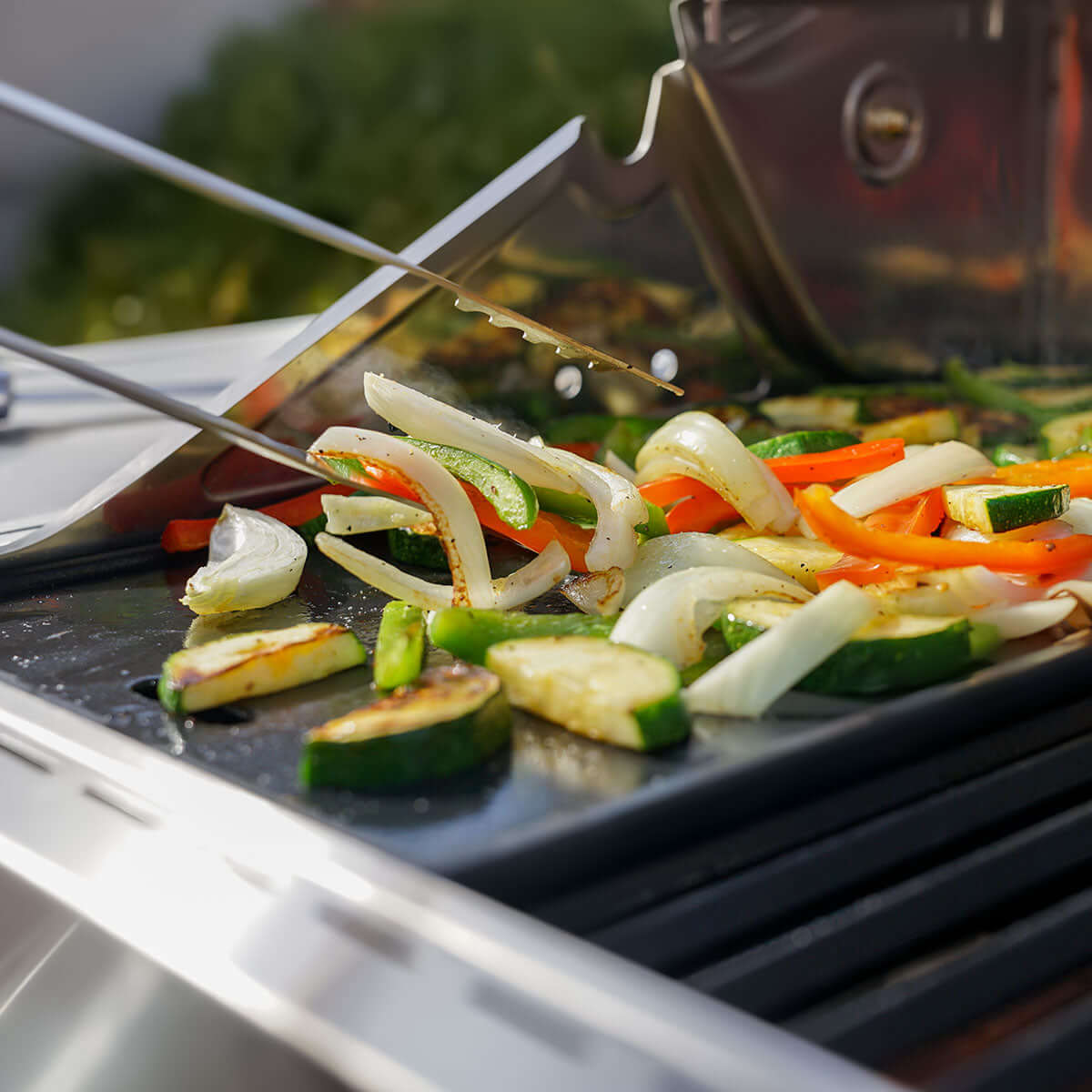 35633 | Stainless Infrared Propane Gas Grill | Monument Grills