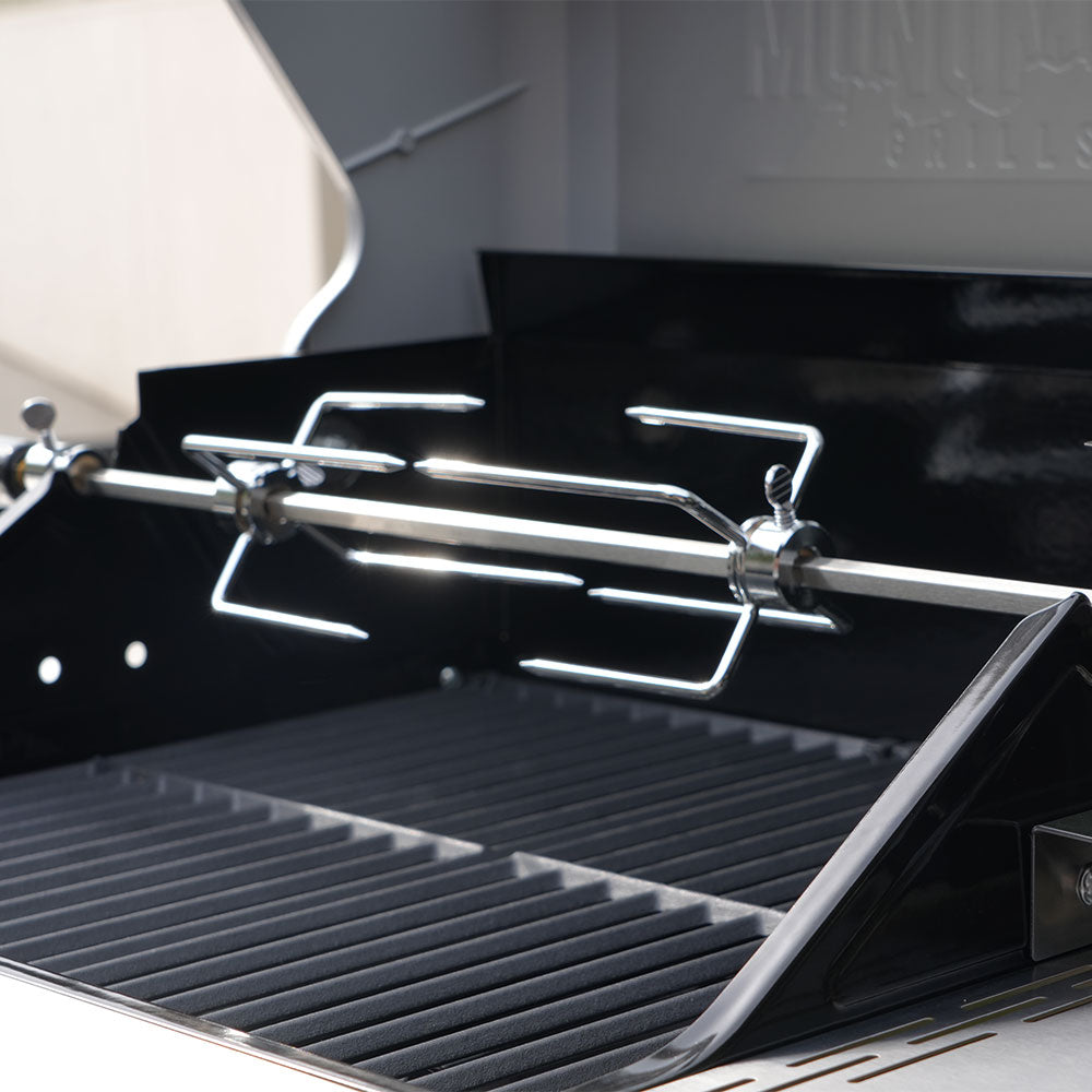 Mesa 415BZNG | Stainless Natural Gas Grill's interior with rotisserie skewer for versatile outdoor cooking.