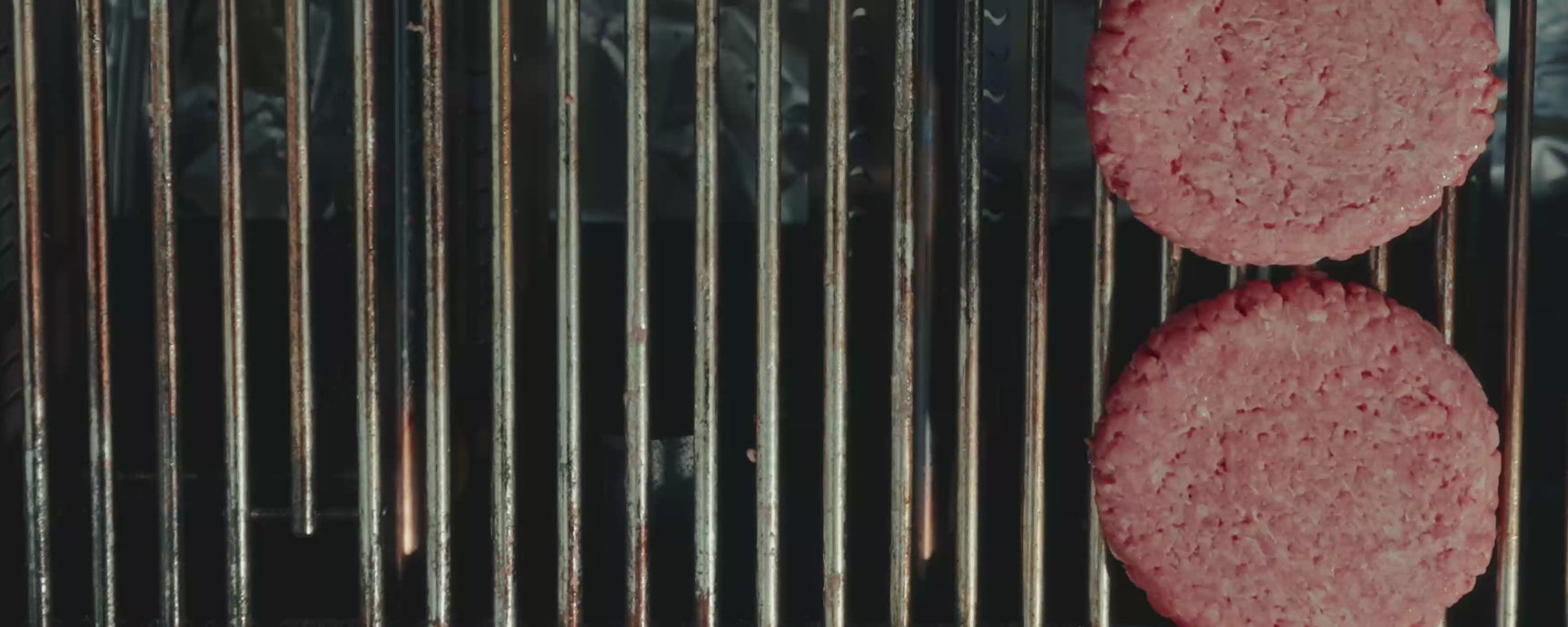 Moument Grills Eminence Series Grill Video